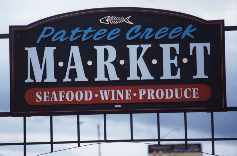 pattee_creek_market